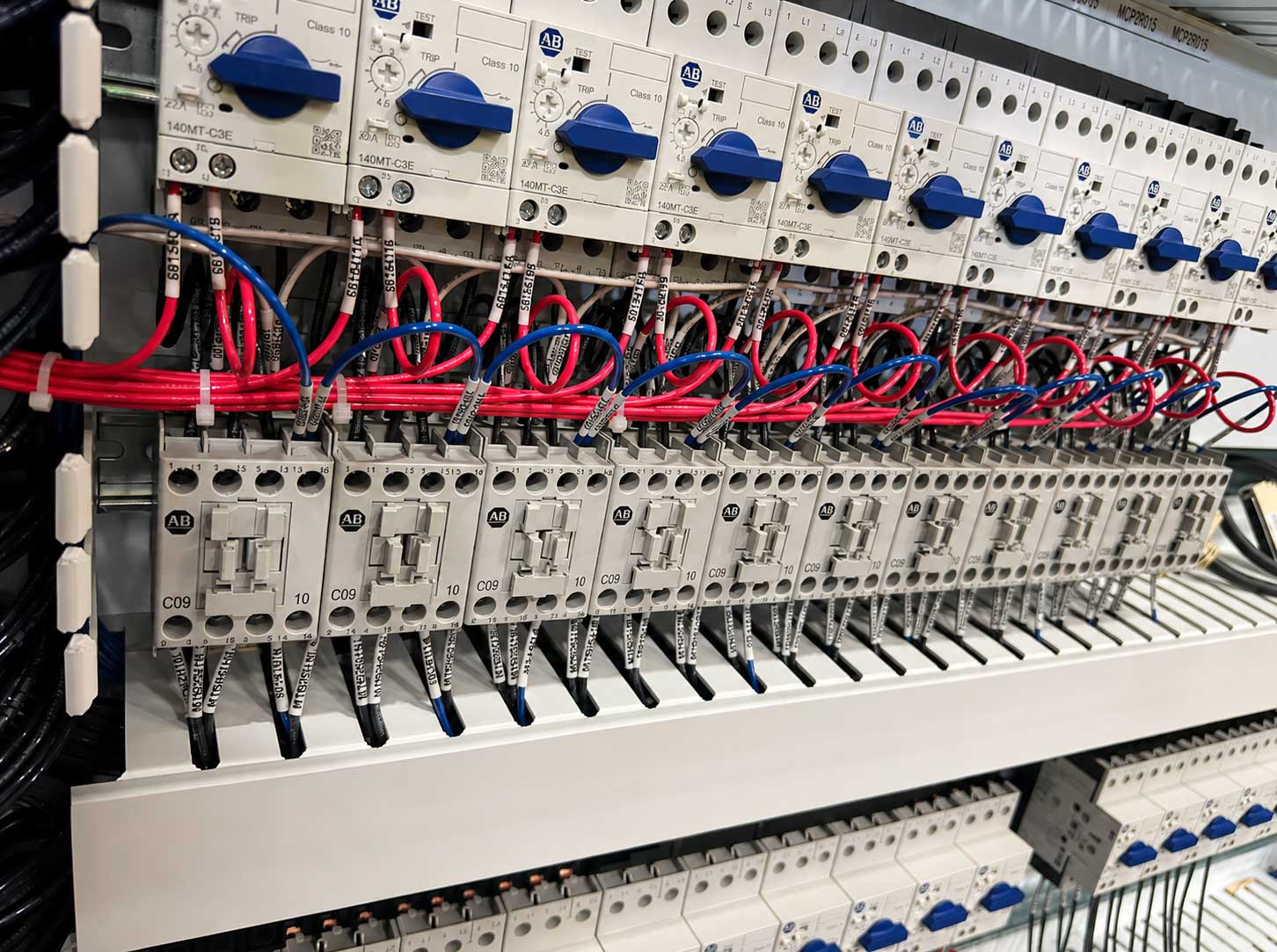 electrical-services-rack-systems-conveyors